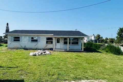 Casa en venta en Hernando Beach, Florida, 3 dormitorios, 140.1 m2 № 1334604 - foto 1