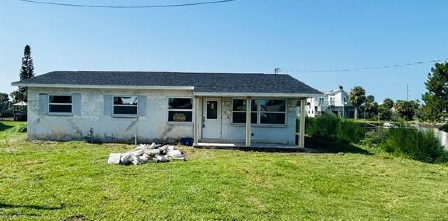 Casa en Hernando Beach, Florida 3 dormitorios, 140.1 m2 № 1334604
