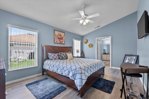 House in Davenport, Florida 3 bedrooms, 115.11 sq.m. № 1803023 - photo 14