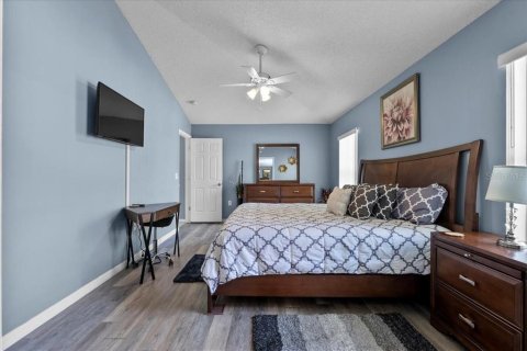 House in Davenport, Florida 3 bedrooms, 115.11 sq.m. № 1803023 - photo 15