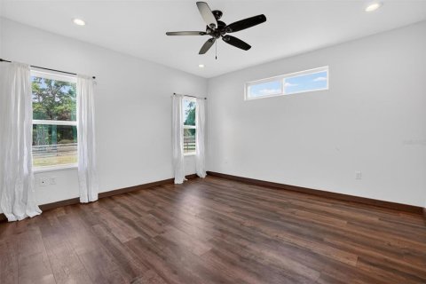 House in Alachua, Florida 3 bedrooms, 204.01 sq.m. № 2230709 - photo 16