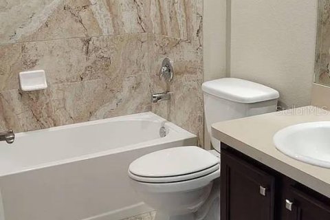 Appartement à louer à Spring Hill, Floride: 2 chambres, 77.11 m2 № 2316525 - photo 4