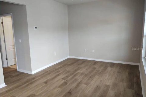 Appartement à louer à Spring Hill, Floride: 2 chambres, 77.11 m2 № 2316525 - photo 5
