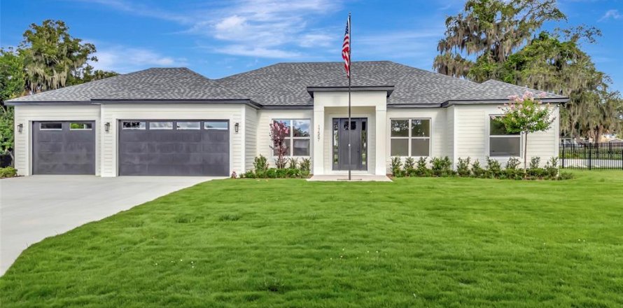 Villa ou maison à Montverde, Floride 4 chambres, 198.16 m2 № 2225452
