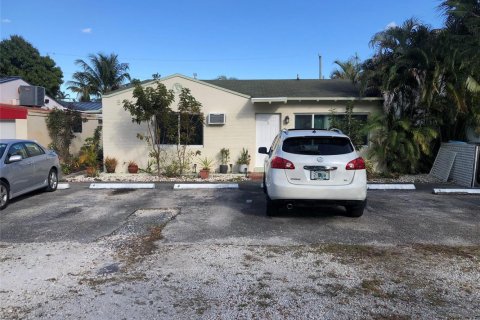 Immobilier commercial à vendre à Fort Lauderdale, Floride № 2272688 - photo 15