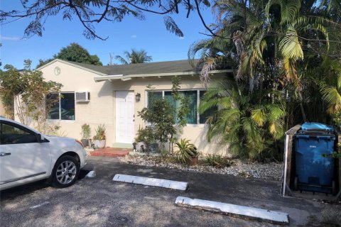 Immobilier commercial à vendre à Fort Lauderdale, Floride № 2272688 - photo 17
