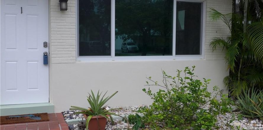 Immobilier commercial à Fort Lauderdale, Floride № 2272688