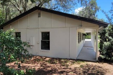 House in Oviedo, Florida 3 bedrooms, 119.57 sq.m. № 2211421 - photo 9