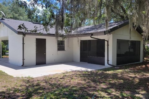 House in Oviedo, Florida 3 bedrooms, 119.57 sq.m. № 2211421 - photo 15