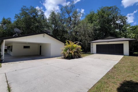 House in Oviedo, Florida 3 bedrooms, 119.57 sq.m. № 2211421 - photo 20