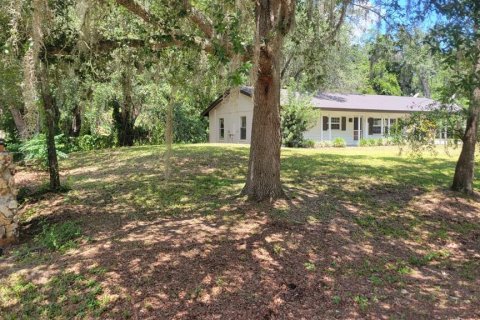 House in Oviedo, Florida 3 bedrooms, 119.57 sq.m. № 2211421 - photo 2