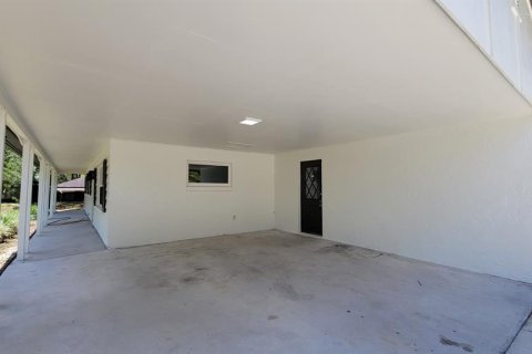 House in Oviedo, Florida 3 bedrooms, 119.57 sq.m. № 2211421 - photo 24