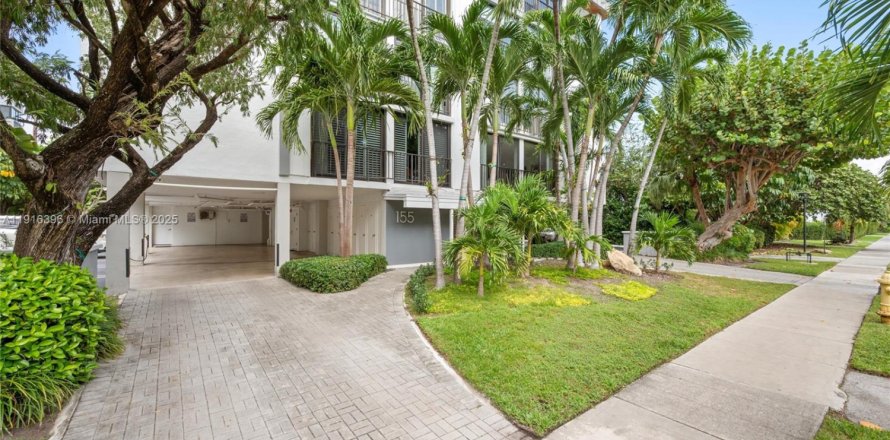 Condo in Key Biscayne, Florida, 2 bedrooms  № 1970915