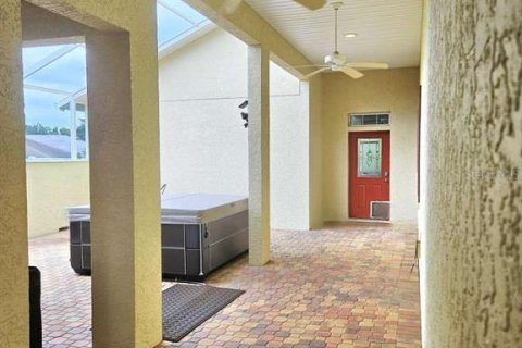 House in Ocala, Florida 3 bedrooms, 172.33 sq.m. № 1899030 - photo 14