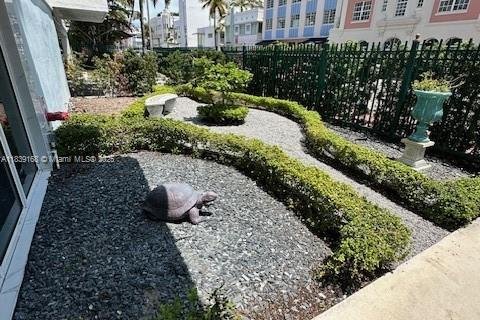 Condo in Miami Beach, Florida, 1 bedroom  № 1827533 - photo 8