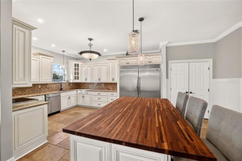 Villa ou maison à vendre à Bronson, Floride: 5 chambres, 414.62 m2 № 2399214 - photo 16