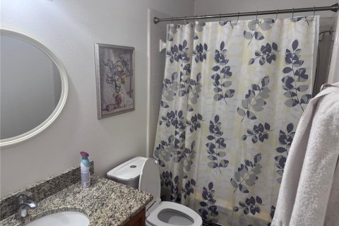 House in Kissimmee, Florida 3 bedrooms, 118.17 sq.m. № 1909326 - photo 12