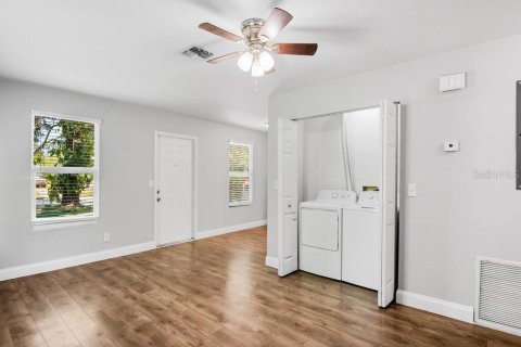 House in Vero Beach, Florida 2 bedrooms, 75.81 sq.m. № 1642088 - photo 6