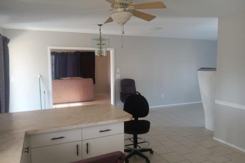 House in North Port, Florida 3 bedrooms, 122.26 sq.m. № 1721987 - photo 13