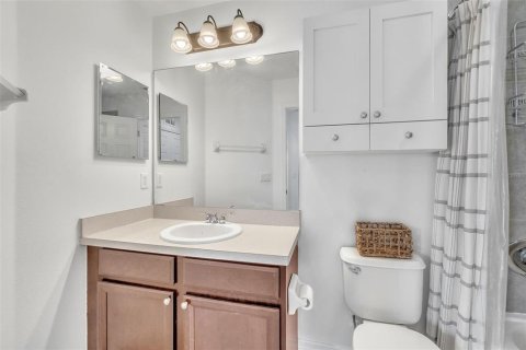 Townhouse in Orlando, Florida 3 bedrooms, 155.05 sq.m. № 1858027 - photo 27