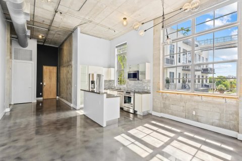 Studio in the Condo in Fort Lauderdale, Florida  № 2190274
