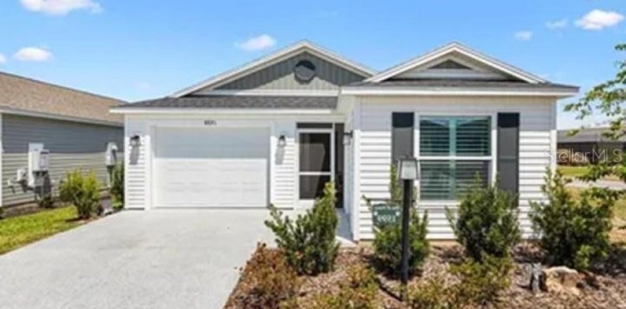 Villa ou maison à The Villages, Floride 2 chambres, 120.77 m2 № 2420593