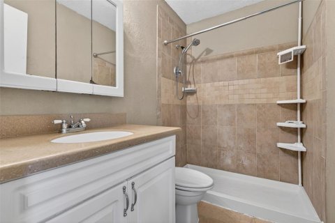 Condominio en venta en Tampa, Florida, 1 dormitorio, 59.83 m2 № 2231008 - foto 23