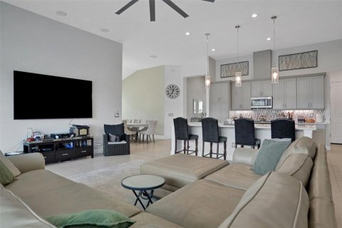 Casa en venta en Daytona Beach, Florida, 4 dormitorios, 237.83 m2 № 1915812 - foto 8