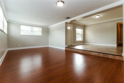 Casa en alquiler en Palm Harbor, Florida, 4 dormitorios, 173.54 m2 № 1854297 - foto 9
