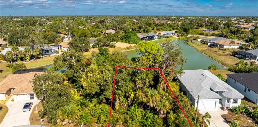 Land in Rotonda, Florida № 2162849
