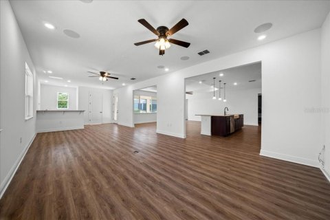Villa ou maison à vendre à Ocala, Floride: 2 chambres, 261.52 m2 № 2134591 - photo 2