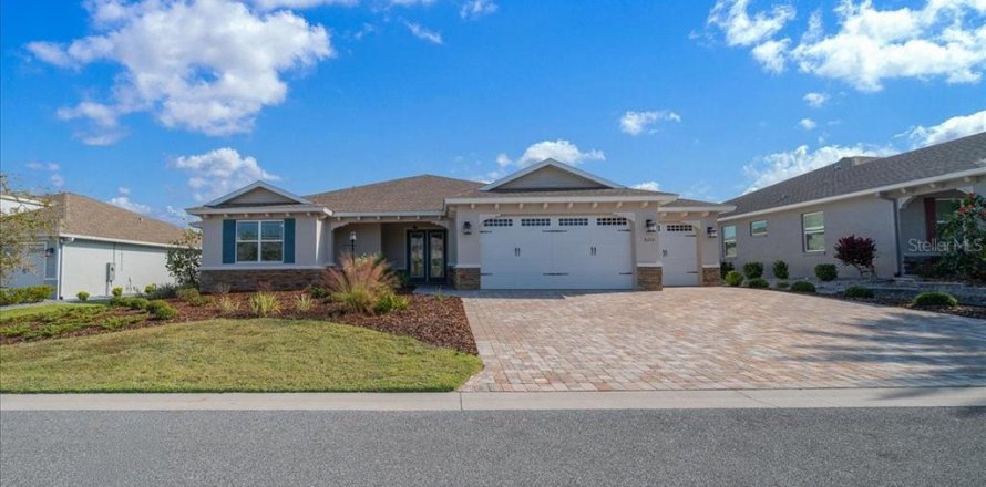 Villa ou maison à Ocala, Floride 2 chambres, 261.52 m2 № 2134591