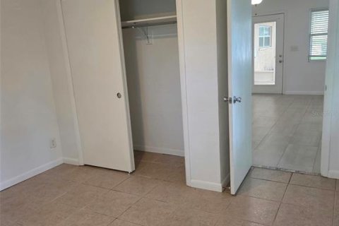 Villa ou maison à louer à Sarasota, Floride: 4 chambres, 153.66 m2 № 2433686 - photo 20