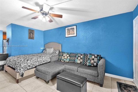 Condo in Coral Springs, Florida, 2 bedrooms № 1957166 - photo 5