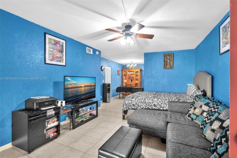 Condo in Coral Springs, Florida, 2 bedrooms № 1957166 - photo 4