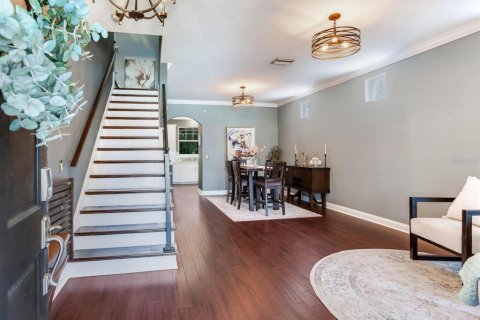 House in Tampa, Florida 4 bedrooms, 237.46 sq.m. № 1755381 - photo 5
