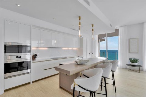 Condominio en venta en Fort Lauderdale, Florida, 2 dormitorios, 193.52 m2 № 2153873 - foto 13