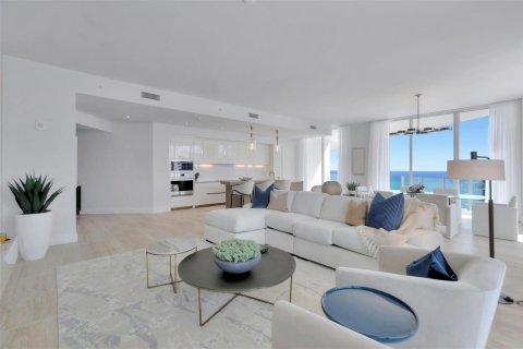 Condominio en venta en Fort Lauderdale, Florida, 2 dormitorios, 193.52 m2 № 2153873 - foto 5