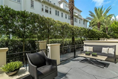 Adosado en venta en Winter Park, Florida, 3 dormitorios, 360.27 m2 № 2258623 - foto 8