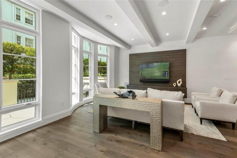 Adosado en venta en Winter Park, Florida, 3 dormitorios, 360.27 m2 № 2258623 - foto 10