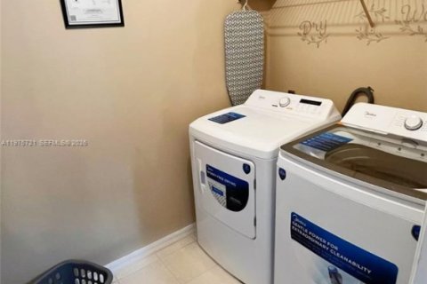 Villa ou maison à vendre à Winter Haven, Floride: 3 chambres, 100.06 m2 № 2041079 - photo 19