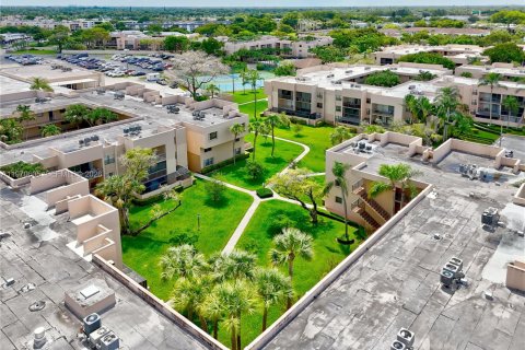 Condominio en venta en Miami, Florida, 2 dormitorios, 86.96 m2 № 2031317 - foto 16