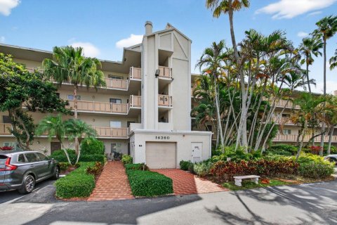 Condominio en venta en Delray Beach, Florida, 2 dormitorios, 99.41 m2 № 2146876 - foto 3