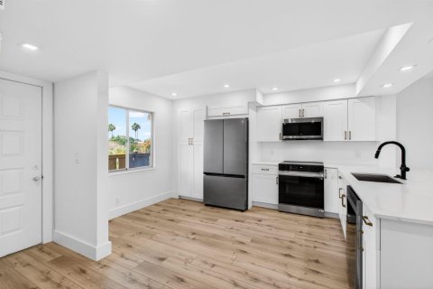 Condominio en venta en Delray Beach, Florida, 2 dormitorios, 99.41 m2 № 2146876 - foto 10
