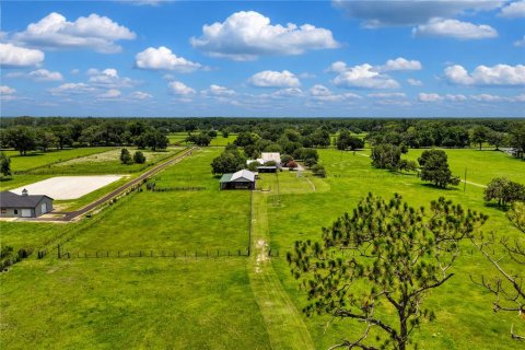 Casa en venta en Morriston, Florida, 4 dormitorios, 314.1 m2 № 2156741 - foto 30