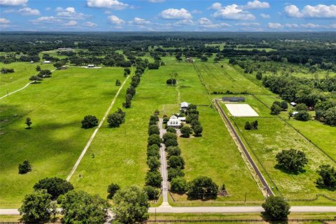 Casa en venta en Morriston, Florida, 4 dormitorios, 314.1 m2 № 2156741 - foto 18