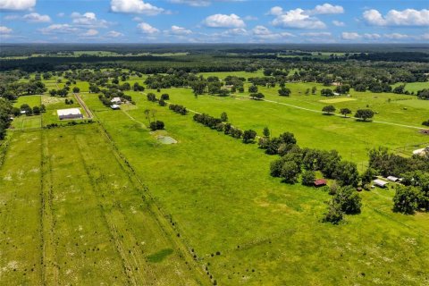 Casa en venta en Morriston, Florida, 4 dormitorios, 314.1 m2 № 2156741 - foto 27