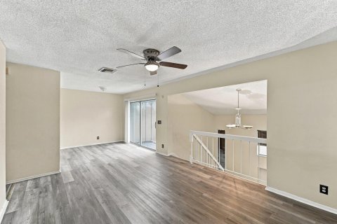 Townhouse in Lauderhill, Florida 3 bedrooms, 100.33 sq.m. № 2382849 - photo 5
