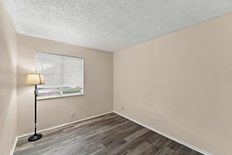Townhouse in Lauderhill, Florida 3 bedrooms, 100.33 sq.m. № 2382849 - photo 15