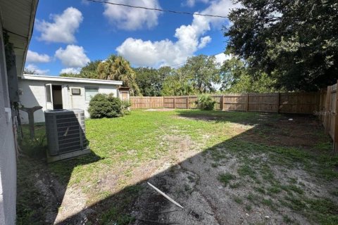House in Sanford, Florida 2 bedrooms, 107.3 sq.m. № 1602531 - photo 10